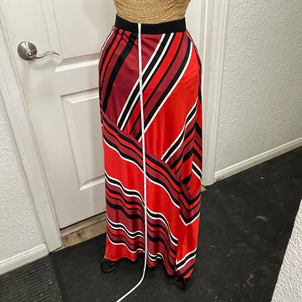 Sam n’ Addie Vibrant Red and Black Asymmetrical Women's Skirt